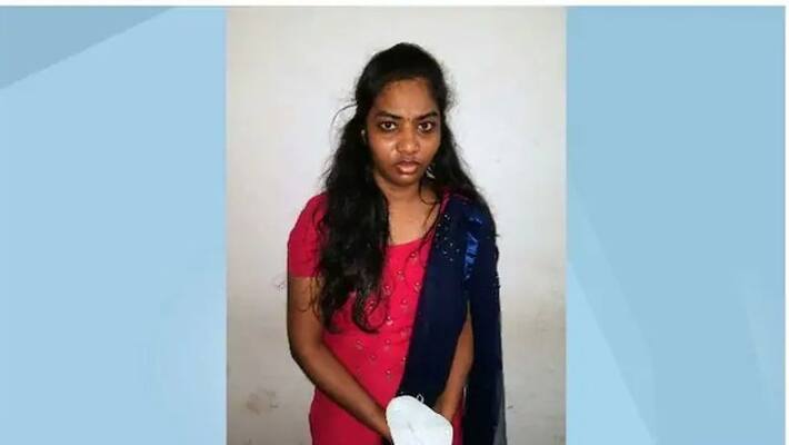 Facebook account owners will also be prosecuted in the case of spreading housewife nudity Facebook account owners will also be prosecuted in the case of spreading housewife nudity