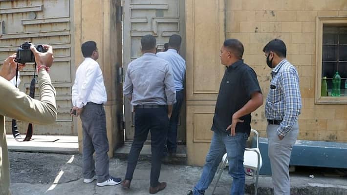 Bollywood drugs case: NCB visits Shah Rukh Khan's 'Mannat', summons actress Anunya Panday Bollywood drugs case: NCB visits Shah Rukh Khan's 'Mannat', summons actress Anunya Panday
