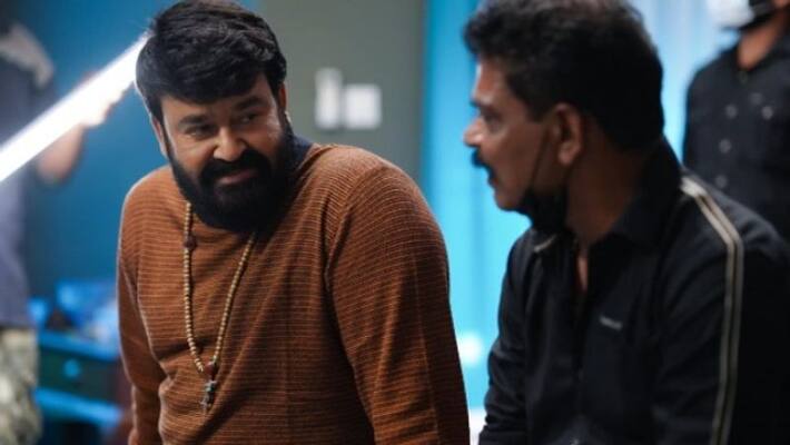Mohanlal and Antony Perumbavoor photo hit among social media Mohanlal and Antony Perumbavoor photo hit among social media