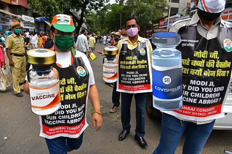 india complete 100 crore vaccination doses