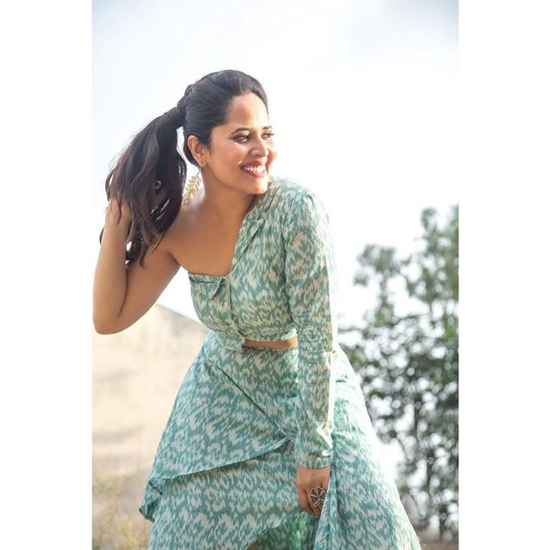 Anchor Anasuya stuns with her latest hot stills