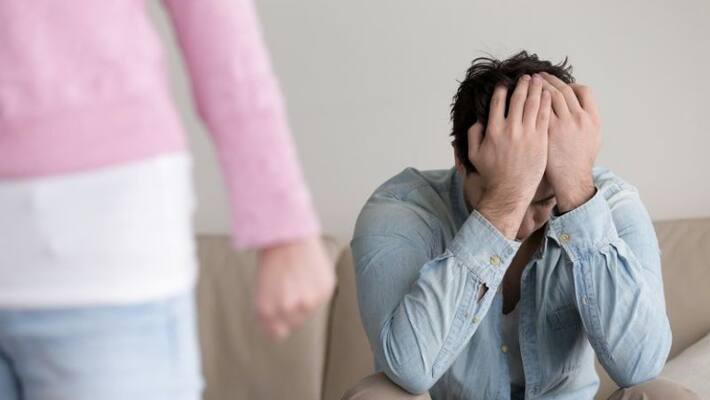 The jeweler who came to Chennai with his wife for maternity treatment .. the terrible betrayal committed by the car driver who came with him. The jeweler who came to Chennai with his wife for maternity treatment .. the terrible betrayal committed by the car driver who came with him.