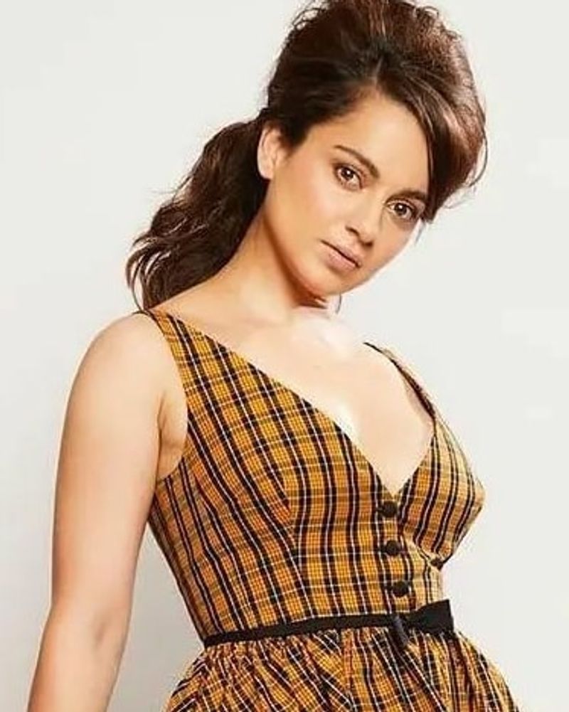 Actress kangana ranaut arrived to promote dhaakad bold dress trolls reminded culture mah