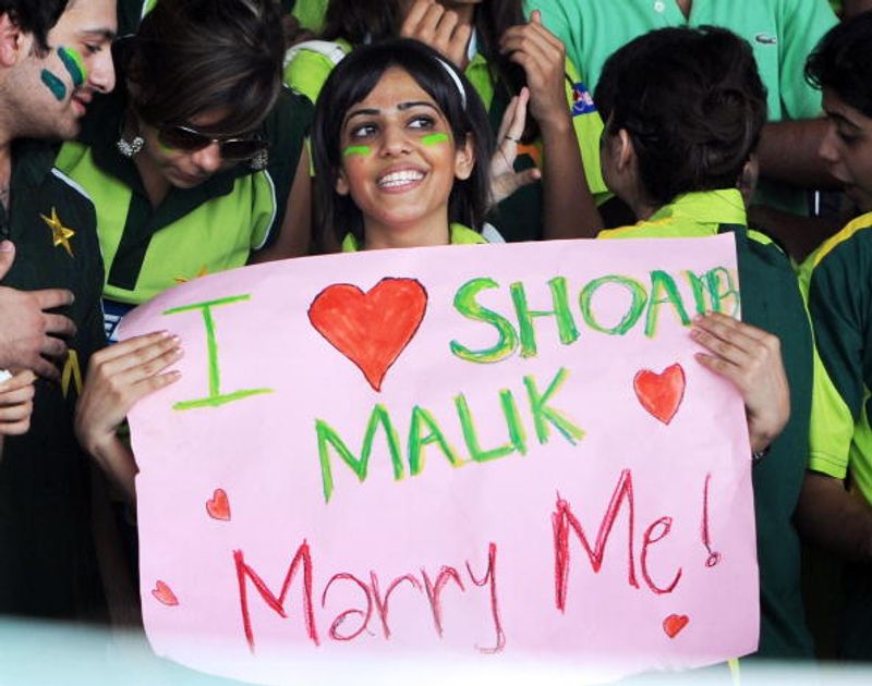 T20 World Cup, IND vs PAK - Hottest photos of Pakistani woman fans ALB