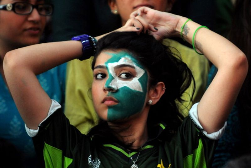 T20 World Cup, IND vs PAK - Hottest photos of Pakistani woman fans ALB
