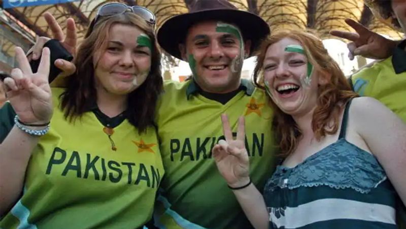 T20 World Cup 2021, IND vs PAK: when Pakistani beauties came to support her team