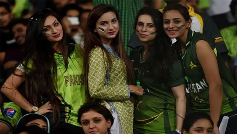 T20 World Cup 2021, IND vs PAK: when Pakistani beauties came to support her team