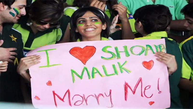 T20 World Cup 2021, IND vs PAK: when Pakistani beauties came to support her team