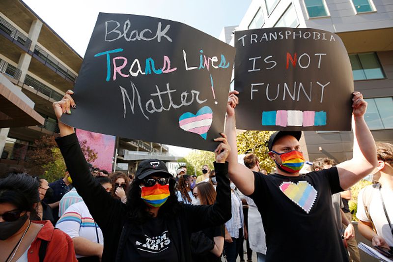 netflix workers protest against comedian dave chappelles transgender comments in his show the closer