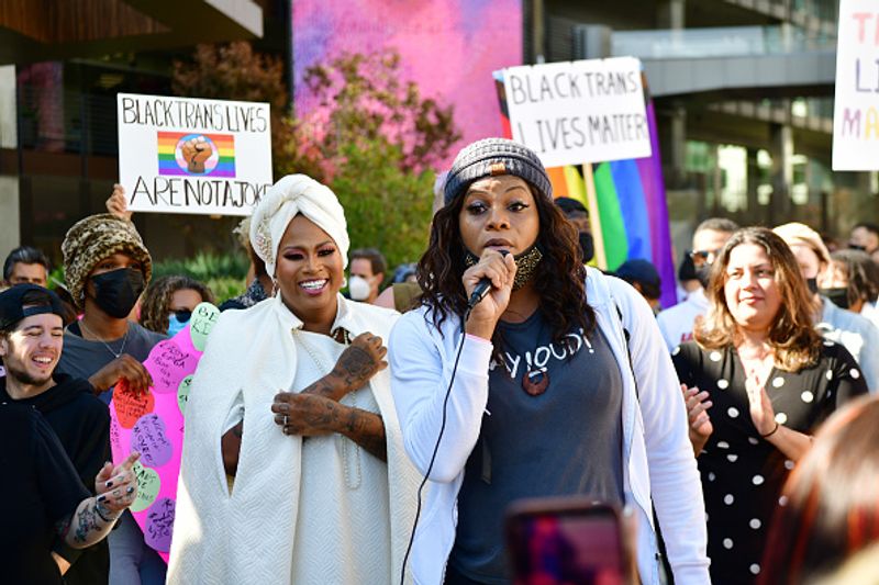 netflix workers protest against comedian dave chappelles transgender comments in his show the closer