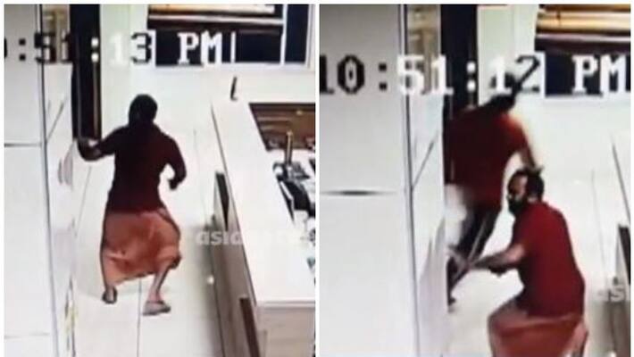 one dies in kollam ambulance drivers fight in hospital one dies in kollam ambulance drivers fight in hospital