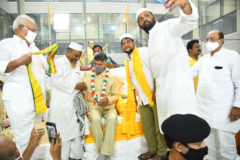 Handicapped People Supports Chandrababu Deeksha