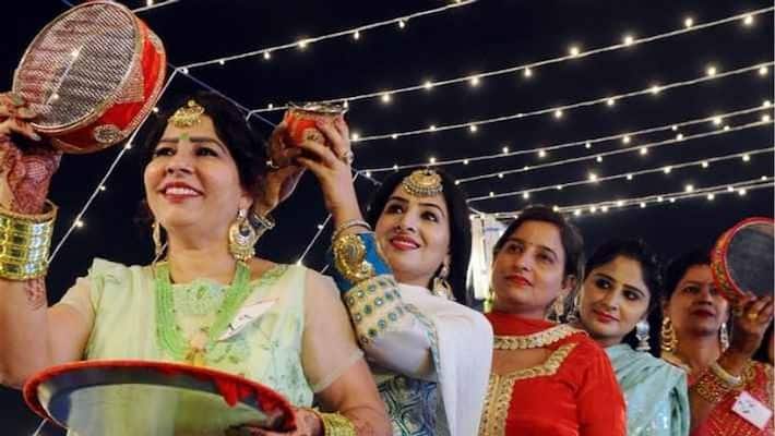 Karva Chauth Looks: Take Fashion Inspiration From Celebrity And Look Most Special Karva Chauth Looks: Take Fashion Inspiration From Celebrity And Look Most Special