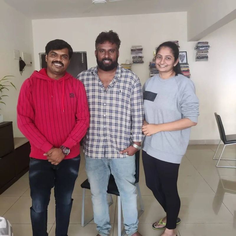 Kannada movie Simple Aag Ond Love Story Director Simple Cinema Life