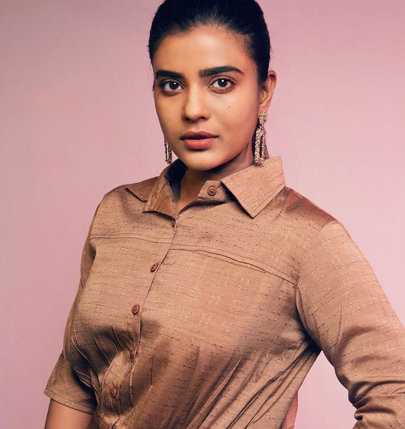 Alluring Actress aishwarya rajesh latest stunning recent photos