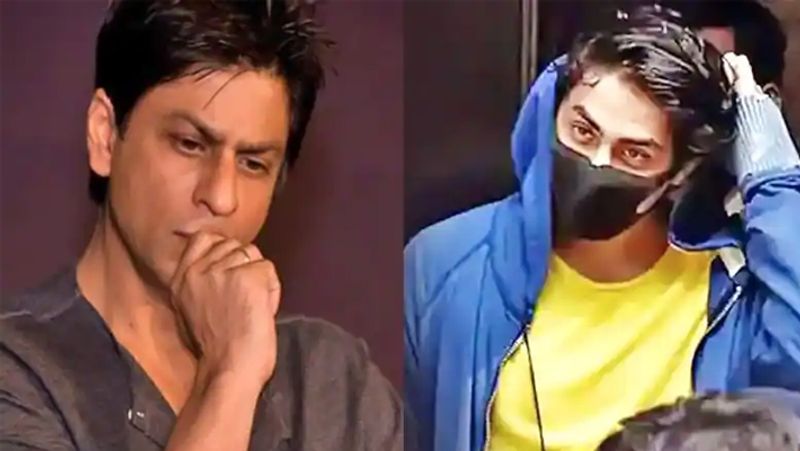 Aryan Khan to Shah Rukh khan I AM SORRY at counter no12 both father son cried