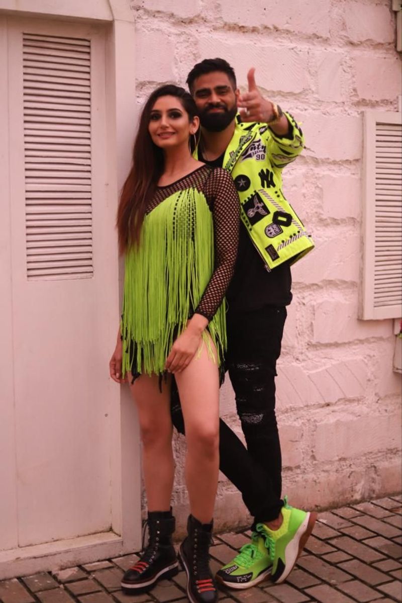 Actress Ragini Dwivedi Hindi Punbaji music album produced by Kp Srikanth vcs