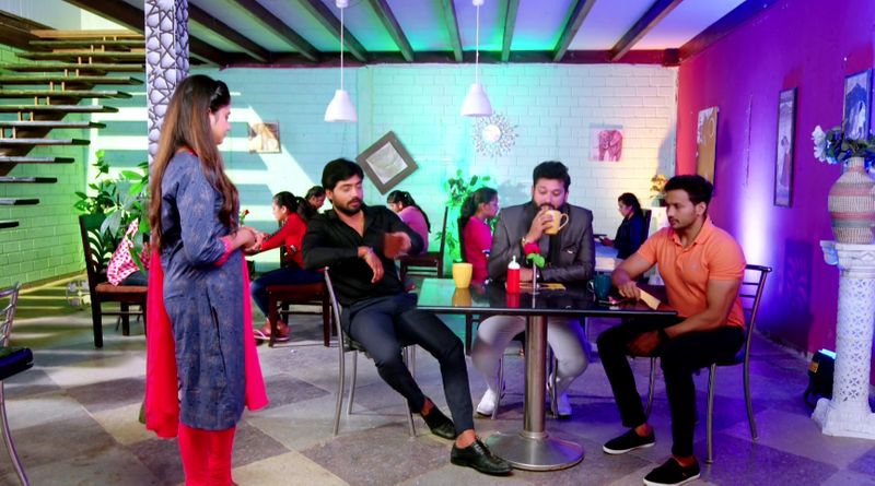 Vasudhara to clash with again rishi In todays guppadantha manasu serial episode