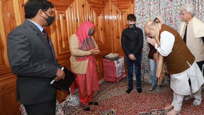 J-K Amit Shah discusses counter-terrorism measures in wake of civilian killings; key highlights-dnm J-K Amit Shah discusses counter-terrorism measures in wake of civilian killings; key highlights-dnm