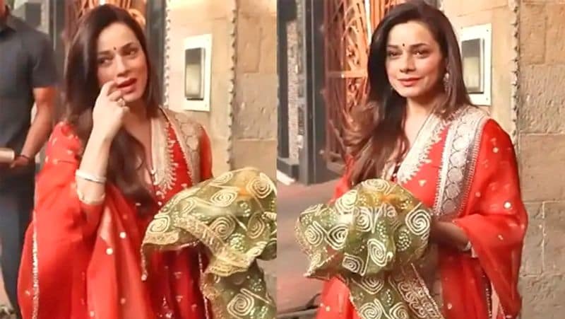 Karwa Chauth 2021, Raveena Tandon to Shilpa Shetty, see these actress festival look