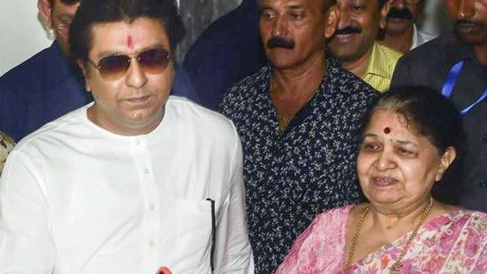Maharashtra MNS chief Raj Thackeray and his mother test positive for covid 19, they have taken both doses of vaccine Maharashtra MNS chief Raj Thackeray and his mother test positive for covid 19, they have taken both doses of vaccine