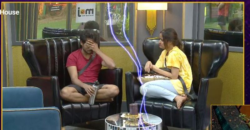 Bigg Boss 5 Telugu lobo gives big shock to Ravi