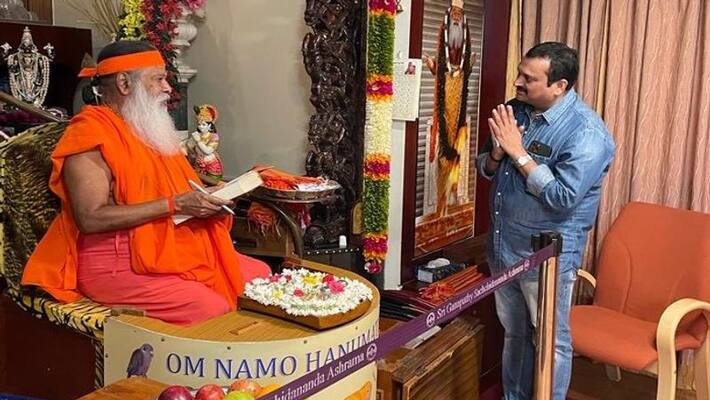 bandla ganesh announced sensational movie as a producer bandla ganesh announced sensational movie as a producer