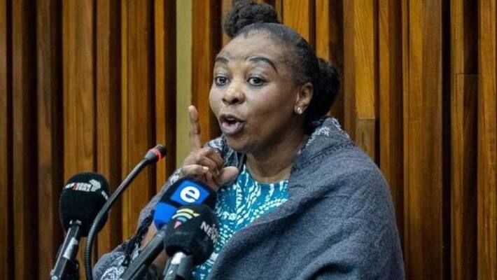 ex police woman killed six ex police woman killed six