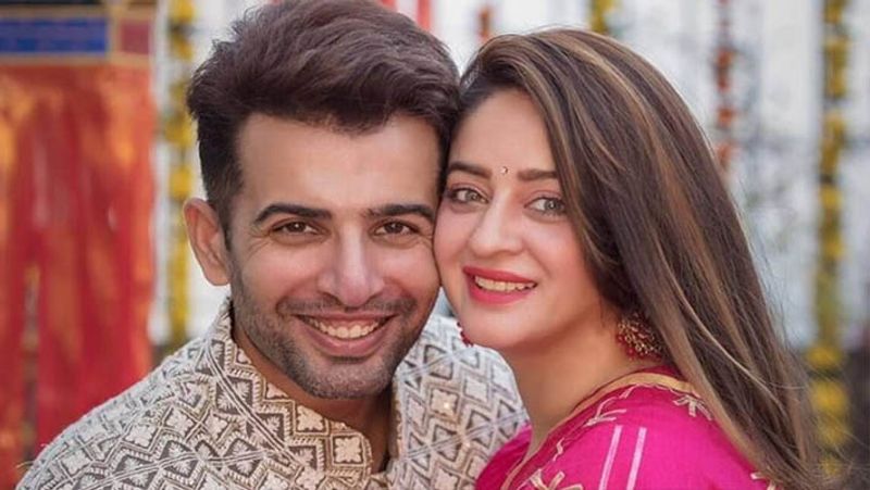 Karwa Chauth 2021, abhishek bachchan ranveer singh to virat kohli these celebs keep fast for their wives