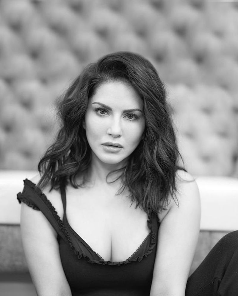 Sunny Leone made hot comments on her ex boyfriend