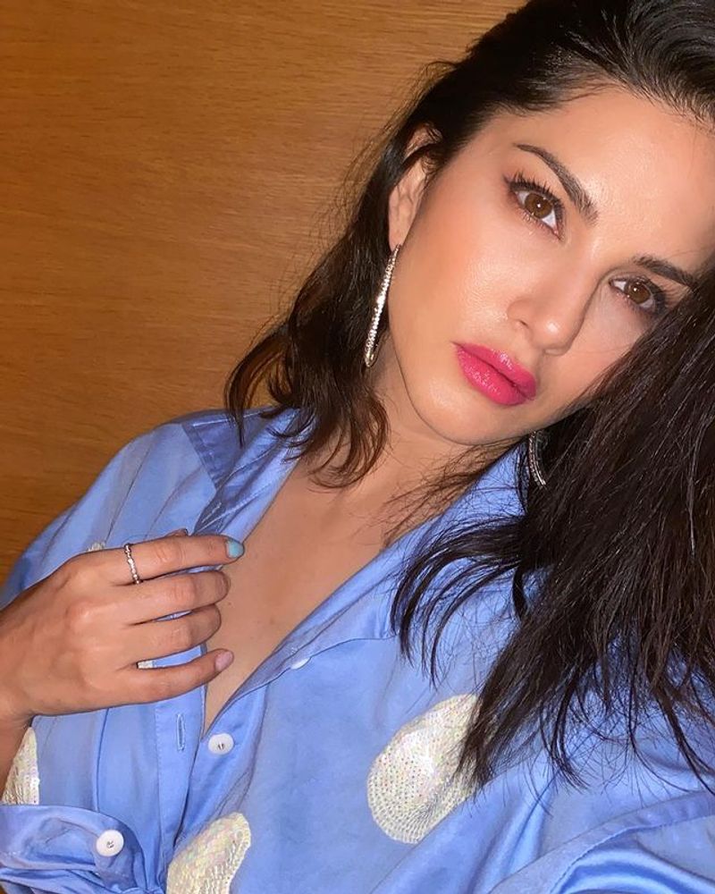 Sunny Leone made hot comments on her ex boyfriend