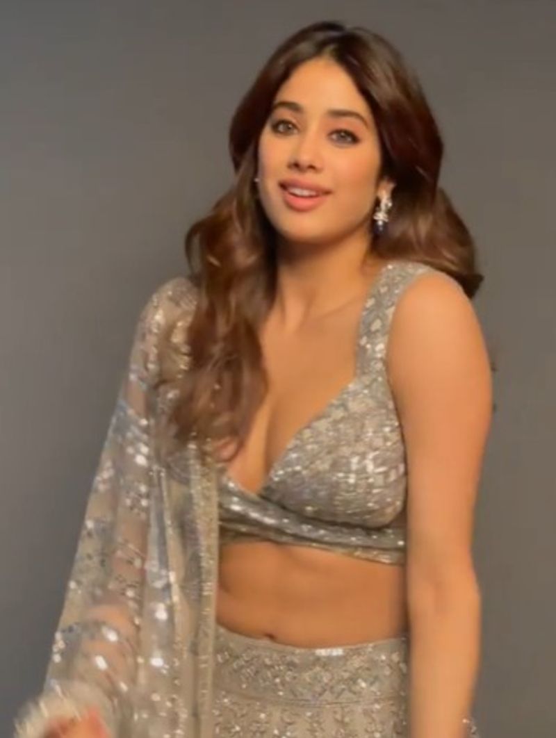 festive makeup inspiration from janhvi kapoor