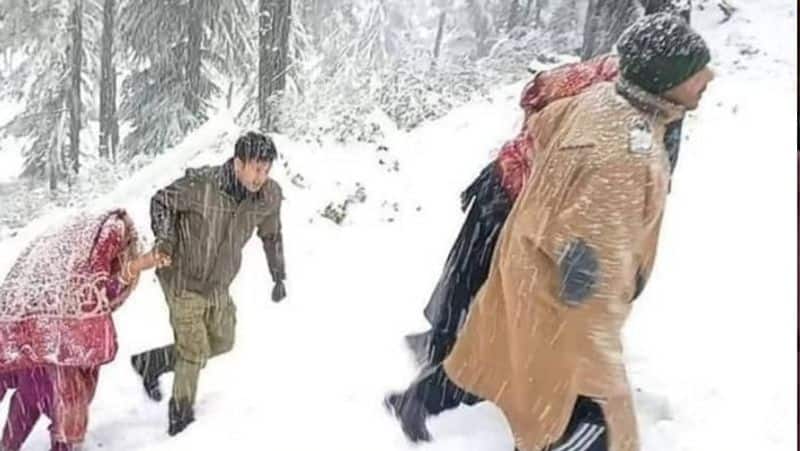 weather alert, heavy snowfall in kashmir and uttarakhand,see some pictures