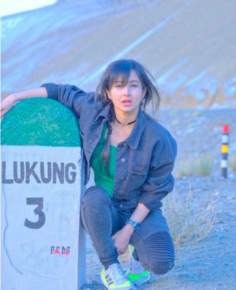 monami ghosh ladakh trip dairy makes fans happy with lovely posts and photos bjc