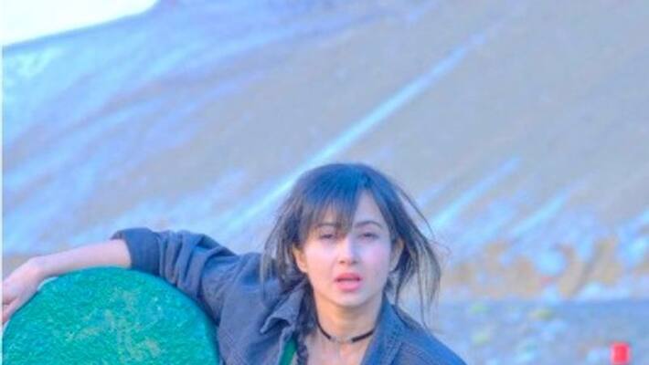monami Ghosh leh ladakh travel photoshoot makes fan happy bjc monami Ghosh leh ladakh travel photoshoot makes fan happy bjc