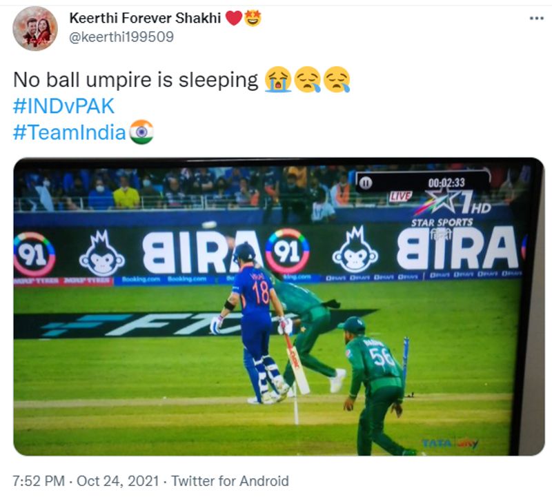T20 World Cup 2021 IND vs PAK umpire is sleeping fans shared images as KL Rahul out in no ball