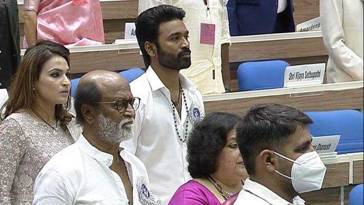 Actor Rajinikanth receives Dadasaheb Phalke Award bjc Actor Rajinikanth receives Dadasaheb Phalke Award bjc