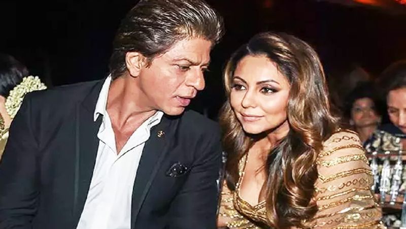 Shahrukh Khan Gauri wedding Anniversary, know the story about SRK telling wife to wear burqa