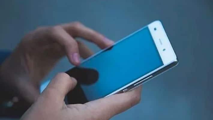Highcourt Granted Bail Who Send Woman Nude Photos to Her Husband grg Highcourt Granted Bail Who Send Woman Nude Photos to Her Husband grg