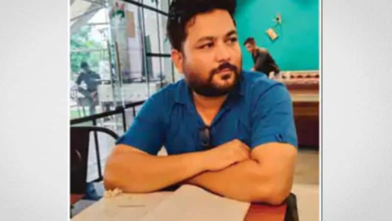 extra marital affair millionaire wife ran away with rikshaw driver in indore