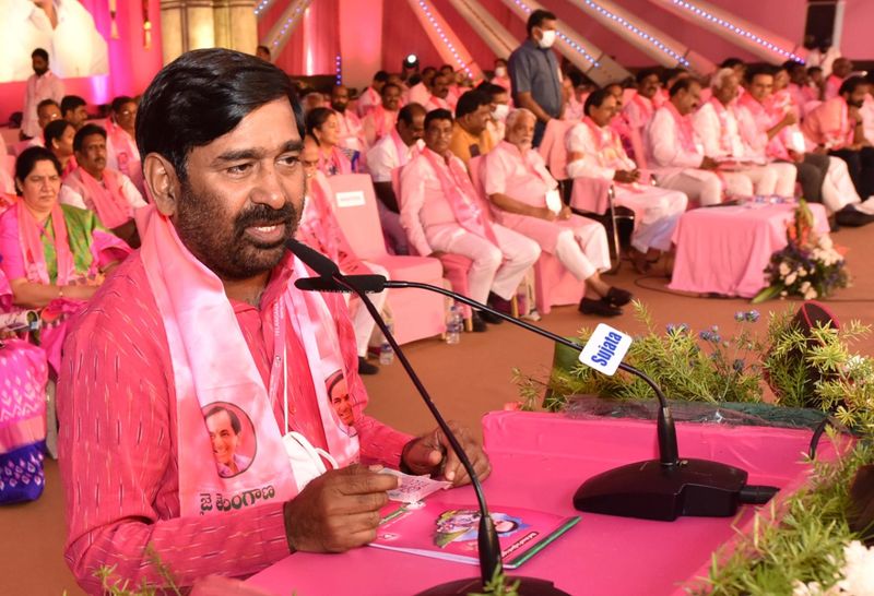 Hyderabad Hitex turns pink for TRS plenary