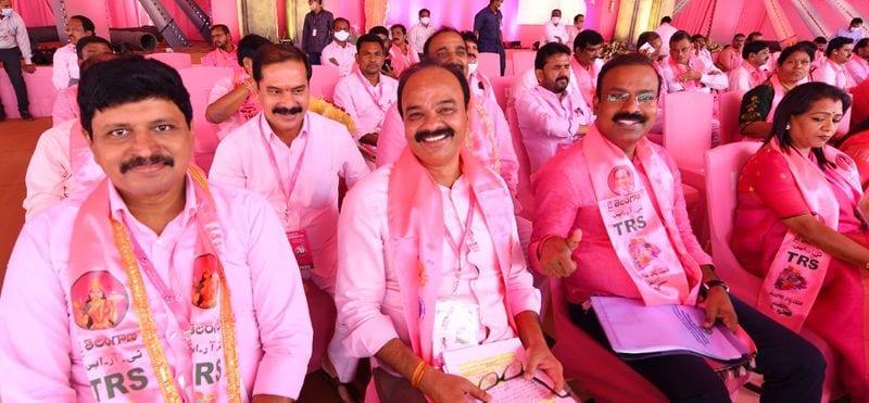 Hyderabad Hitex turns pink for TRS plenary