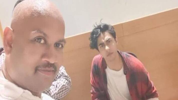 Rs 25 crore deal to release Shah Rukh Khan's son? Key witness arrested Rs 25 crore deal to release Shah Rukh Khan's son? Key witness arrested