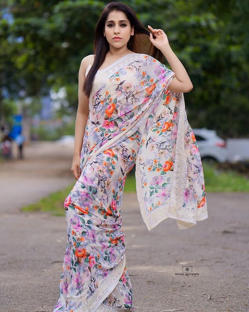 Jabardasth Anchor Rashmi Gautam Stunning photoshoot in saree