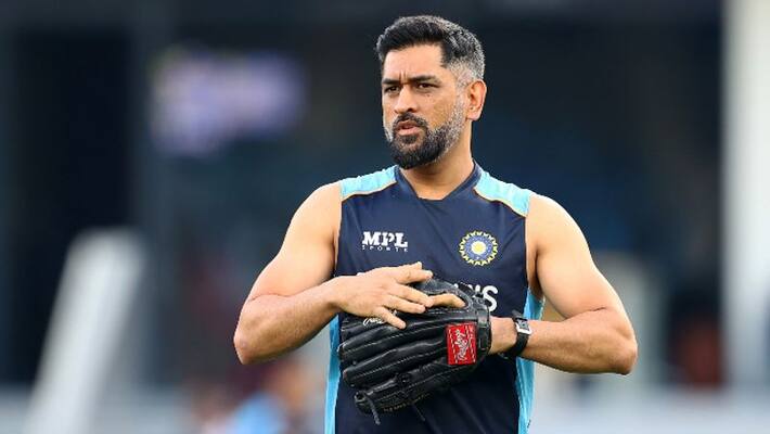 Mentor MS Dhoni's episode ended with Namibia match in T20 World Cup 2021 spb Mentor MS Dhoni's episode ended with Namibia match in T20 World Cup 2021 spb