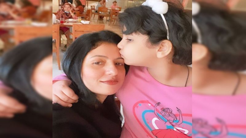 T20 World Cup 2021:after loss to pakistan Mohammed Shami's Wife Hasin jahan brutally trolled on social media
