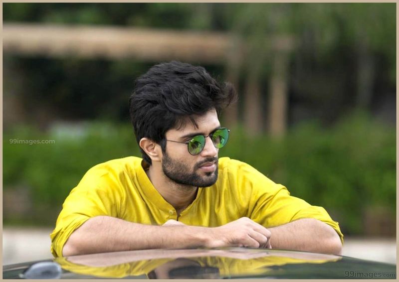 Tollywood rowdy star vijay devarakonda relationship will shock you