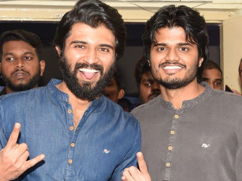 Tollywood rowdy star vijay devarakonda relationship will shock you