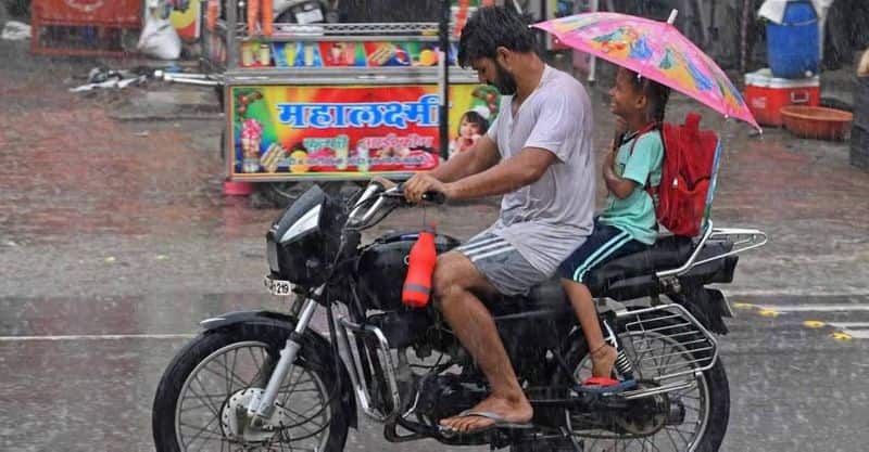 bike helmet price : Two-wheeler riders wearing helmet can be fined Rs 2,000
