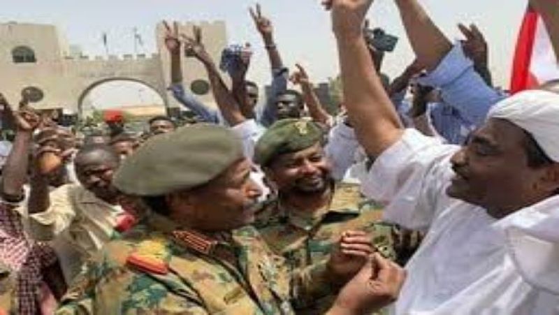 Sudan armed forces military coup, Soldiers opened fire on crowds, many killed
